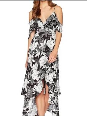 LIKE NEW BARDOT Black and White Flowery High Low size 6